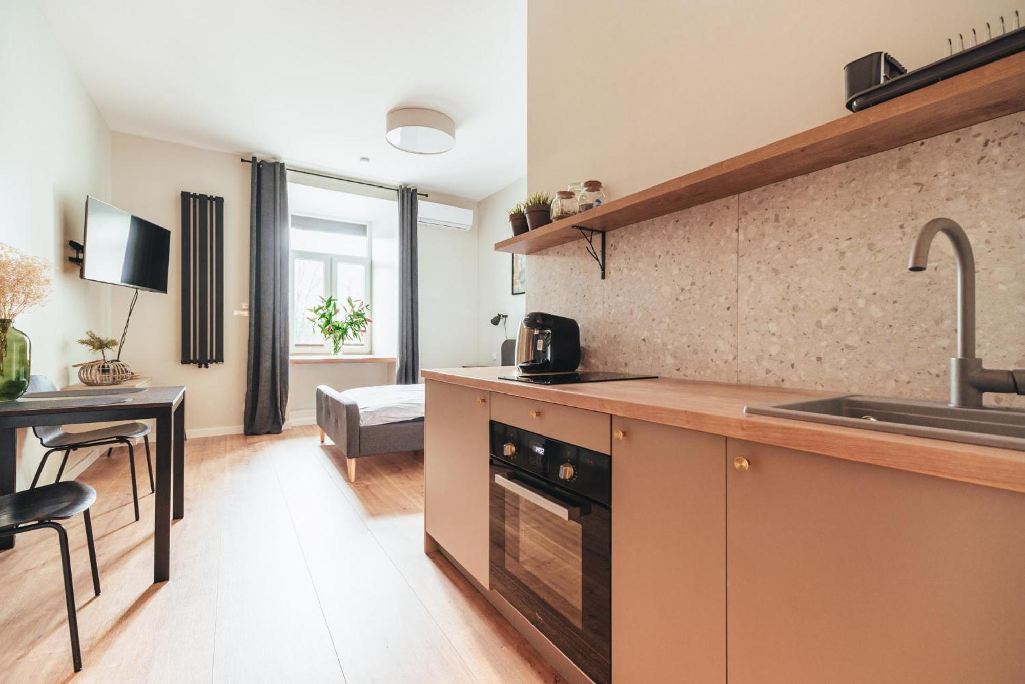 Przytulny Apartament Przy Dworcu Radom Luaran gambar
